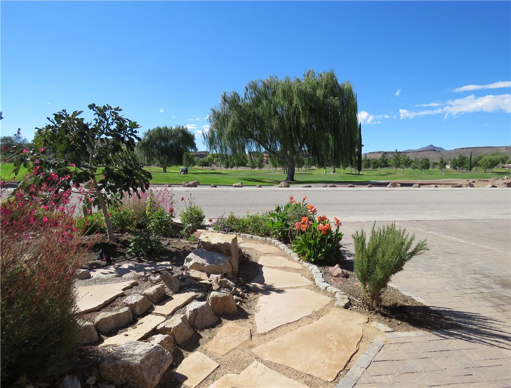 2504 Golf Drive
