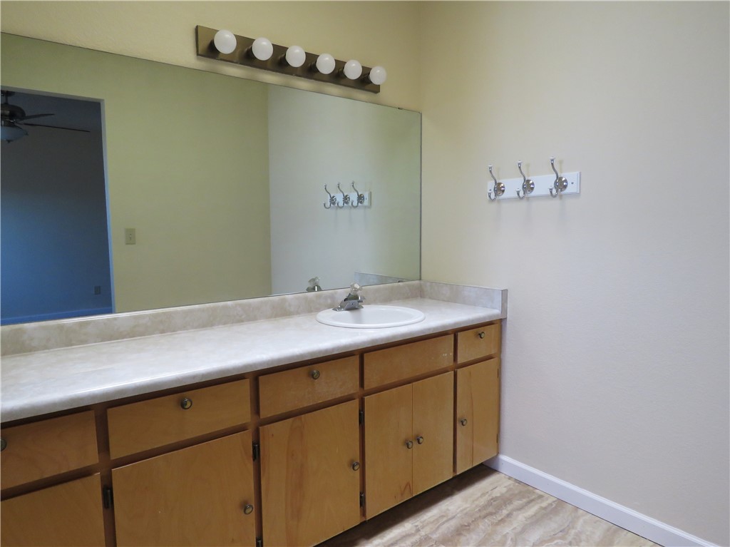 4040 Canyon Hills Drive