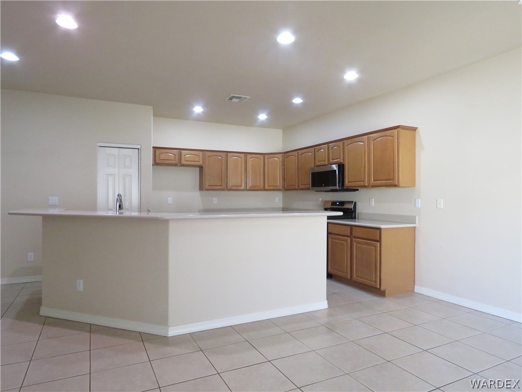 2063 John Wayne Drive