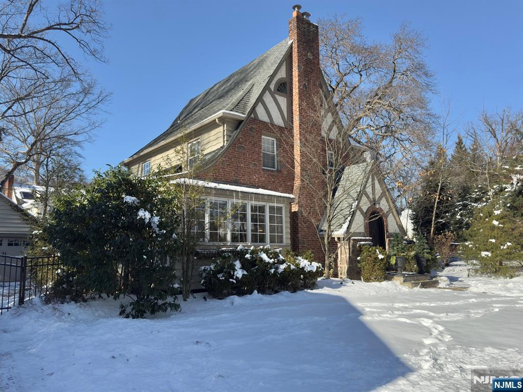 346 Monroe Street