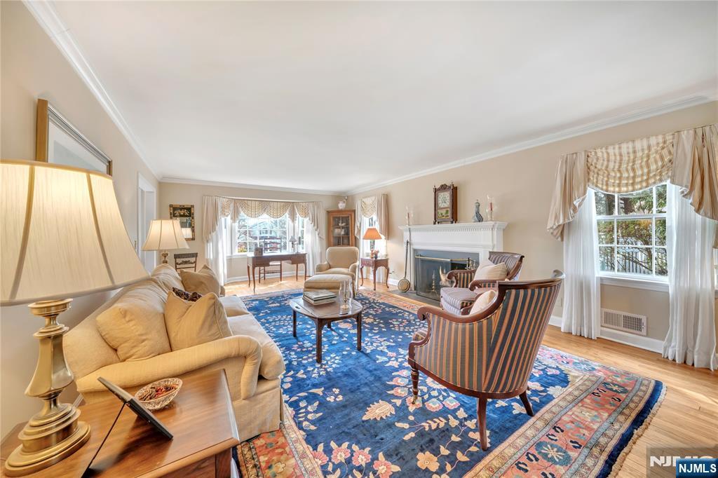 426 Knollwood Road