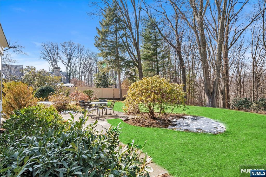 426 Knollwood Road