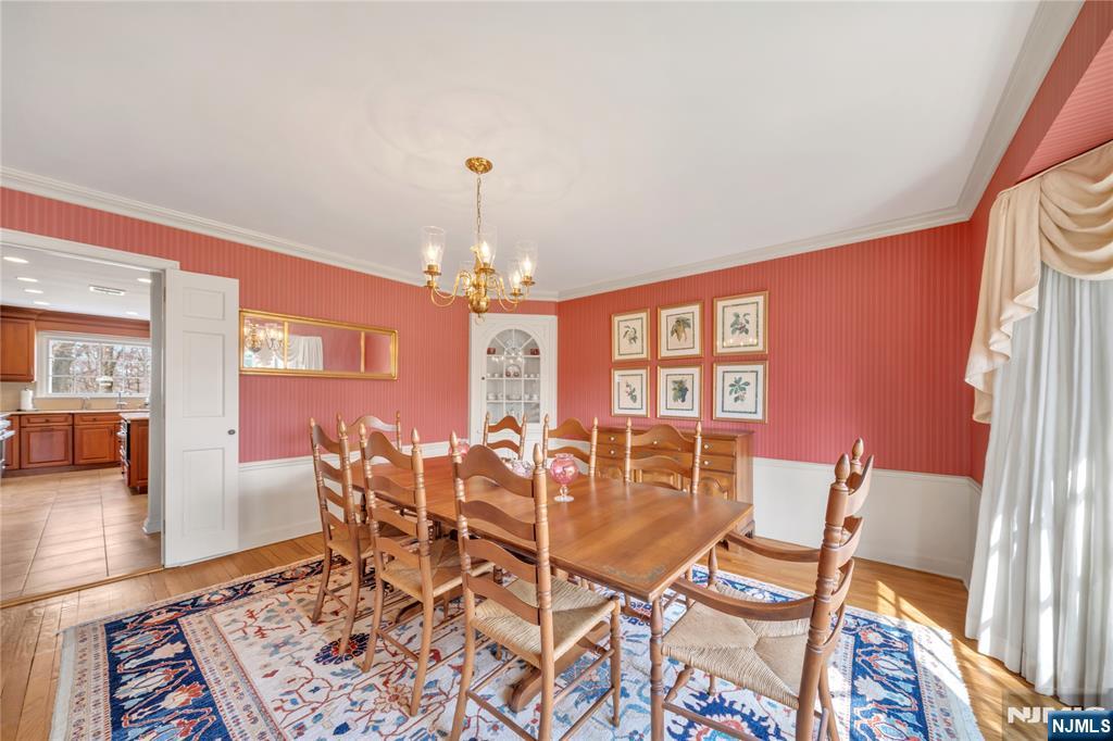 426 Knollwood Road