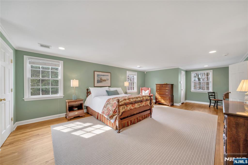 426 Knollwood Road