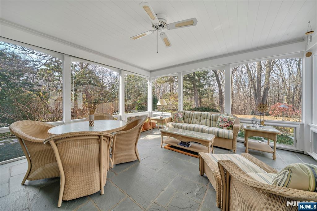 426 Knollwood Road