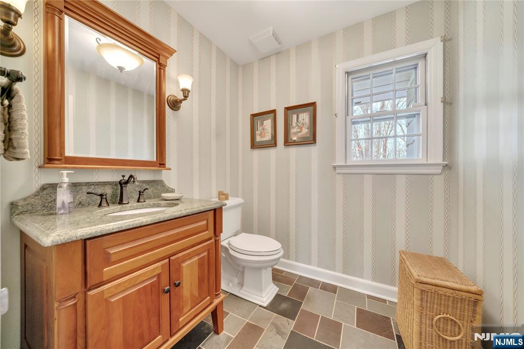 426 Knollwood Road