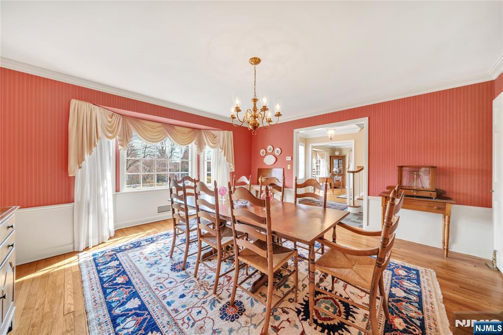 426 Knollwood Road