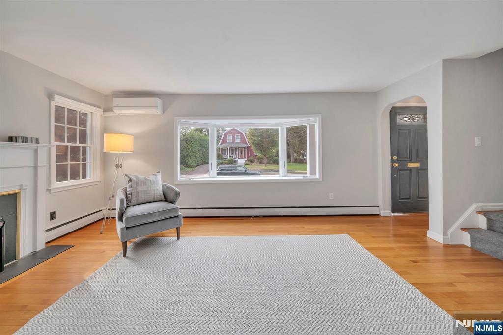 485 Sterling Place