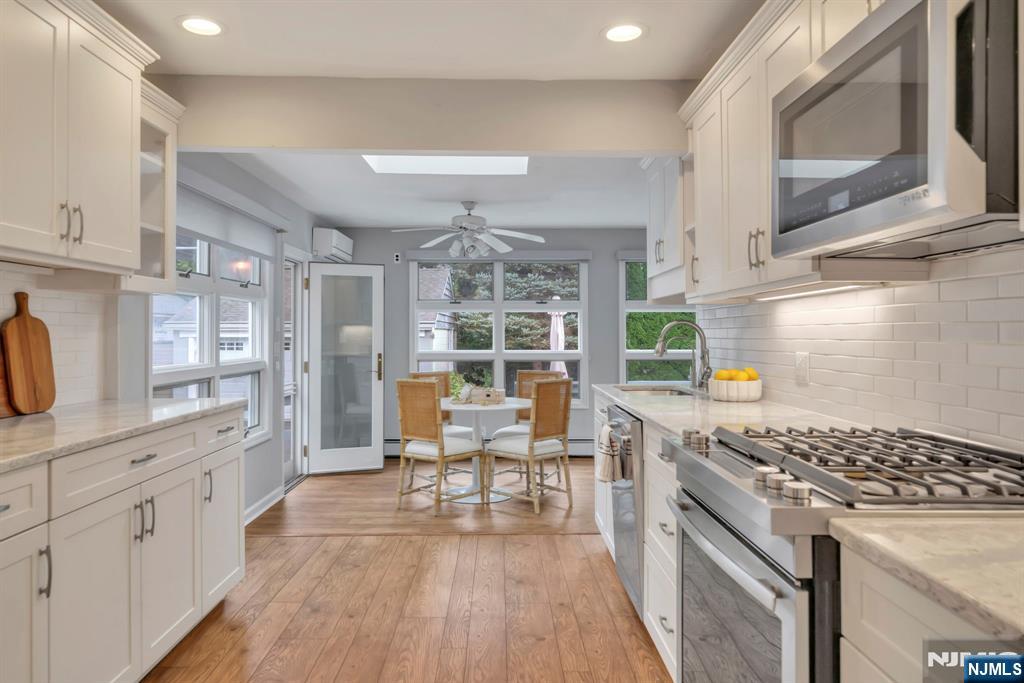 485 Sterling Place