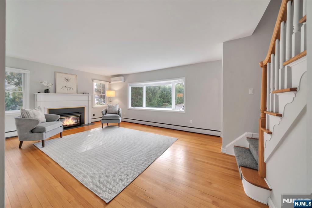 485 Sterling Place