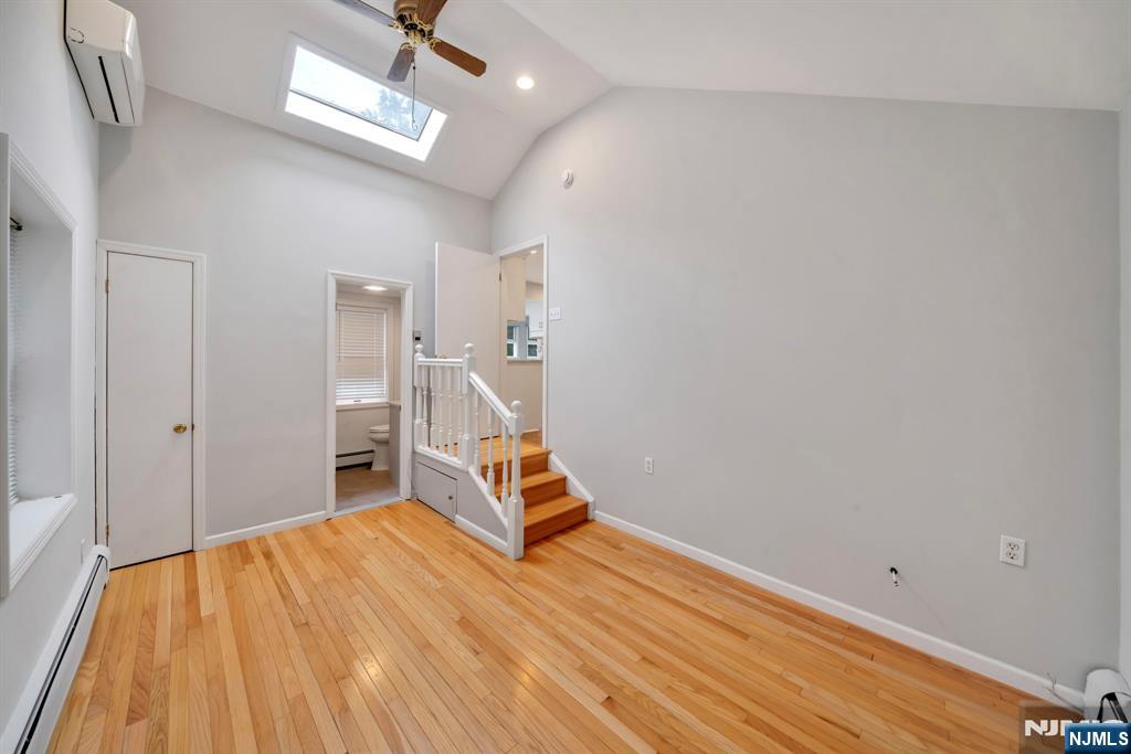 485 Sterling Place