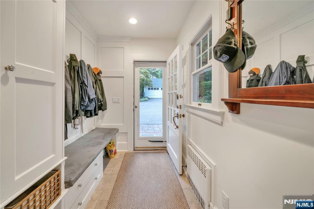 136 Crest Road