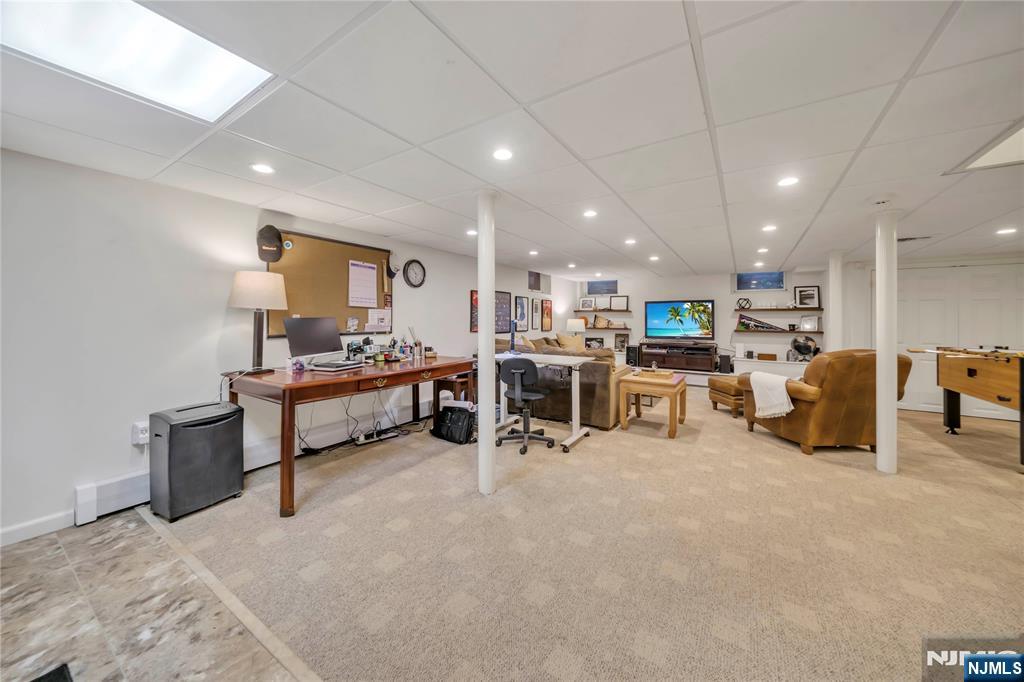 136 Crest Road