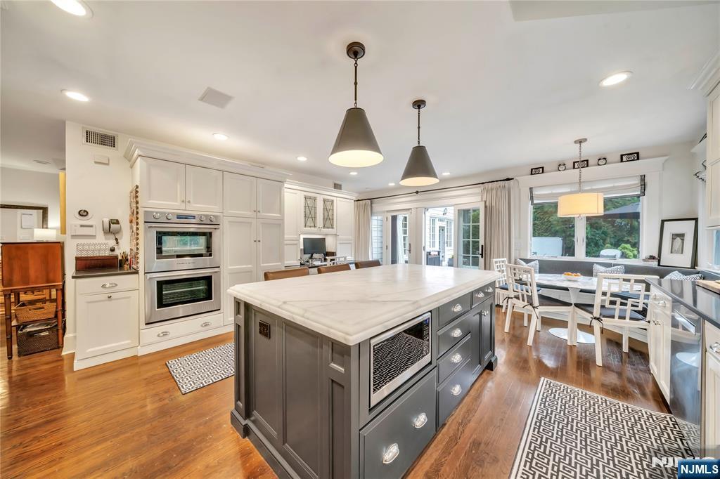 136 Crest Road