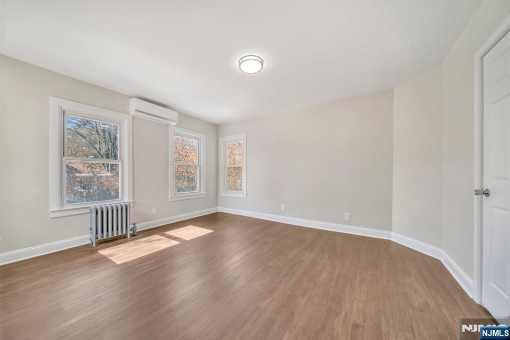 14 Harvard Avenue