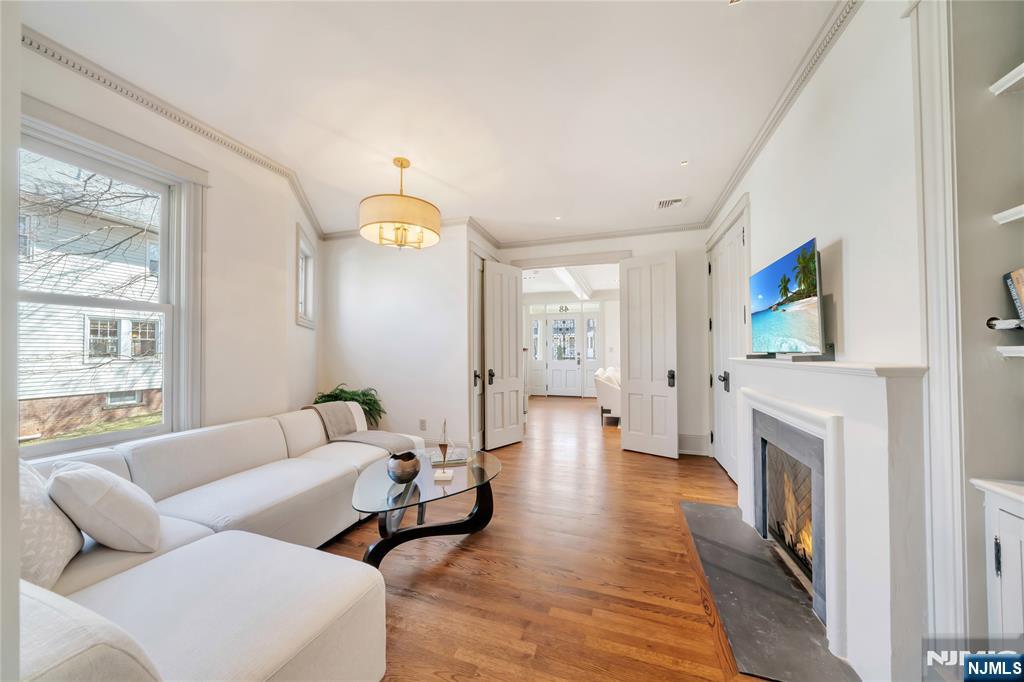 48 Sherman Place