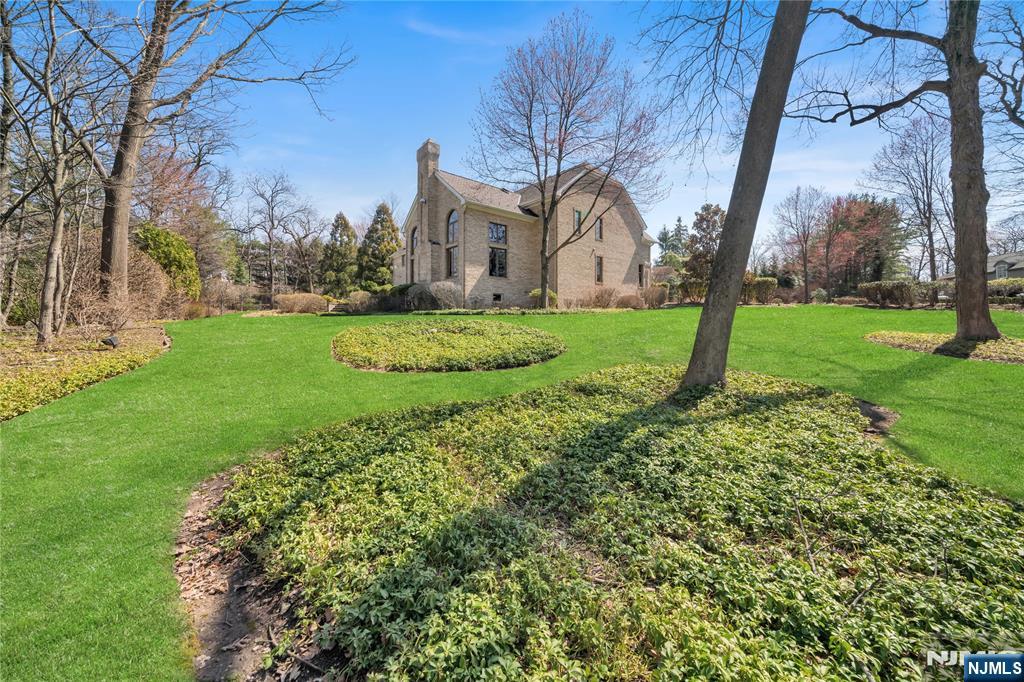 837 Apple Ridge Road