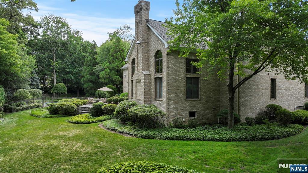 837 Apple Ridge Road