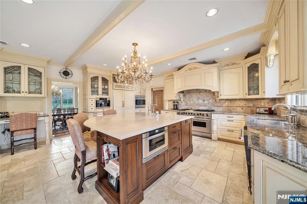 837 Apple Ridge Road