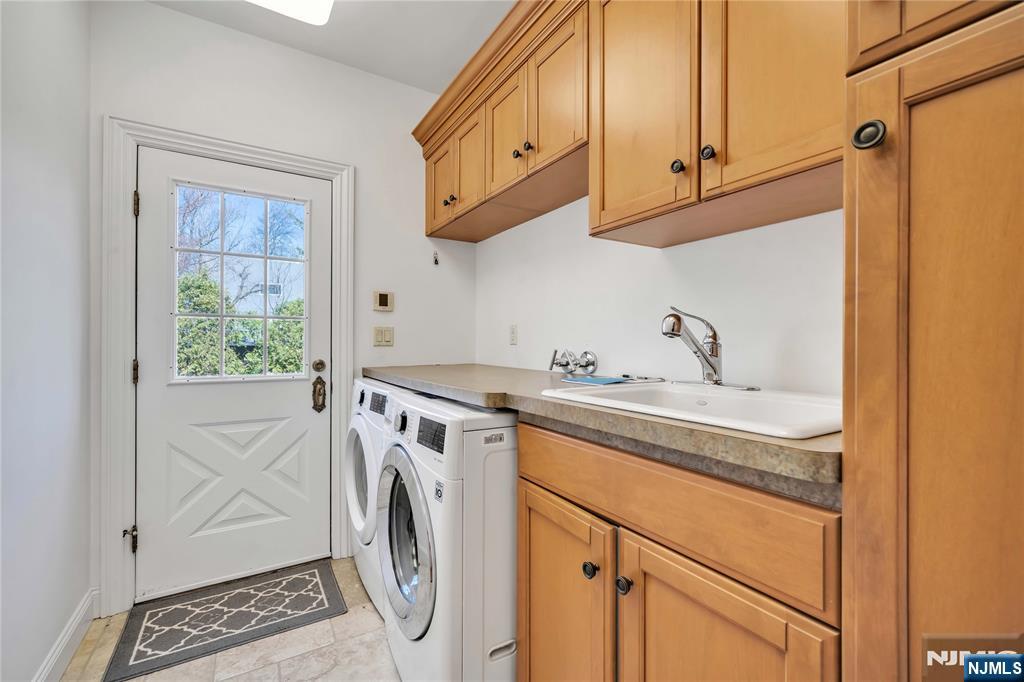 837 Apple Ridge Road