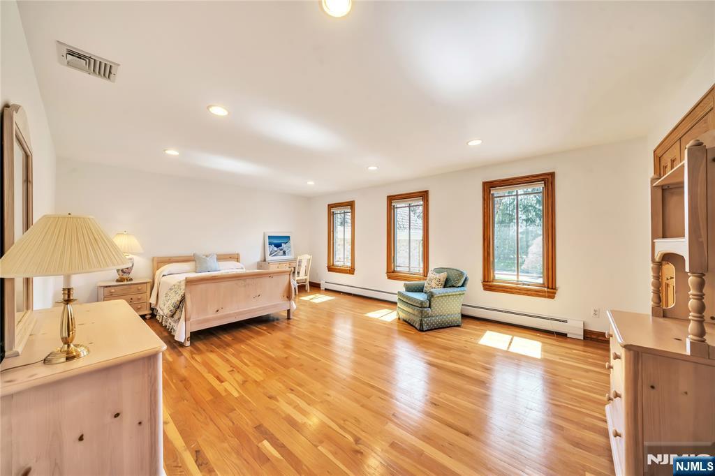 837 Apple Ridge Road