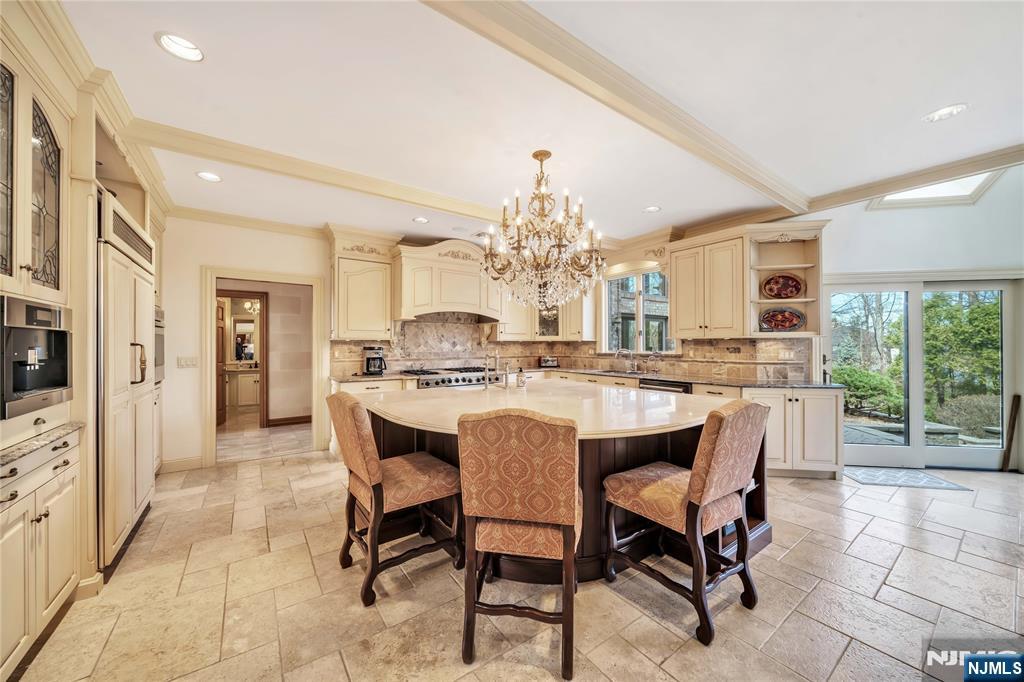 837 Apple Ridge Road