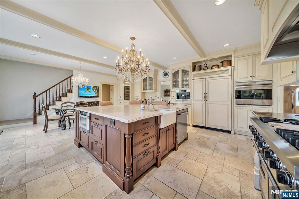 837 Apple Ridge Road