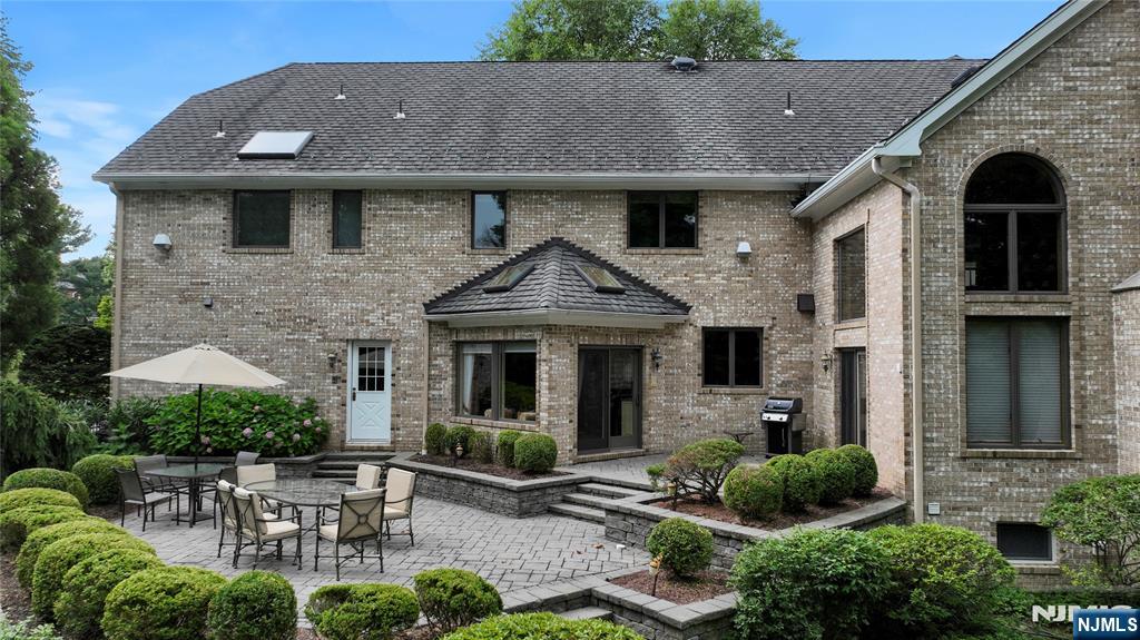 837 Apple Ridge Road