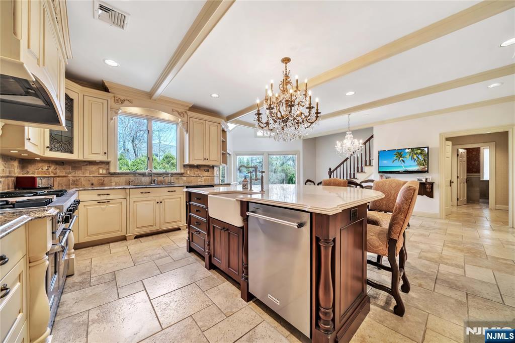 837 Apple Ridge Road