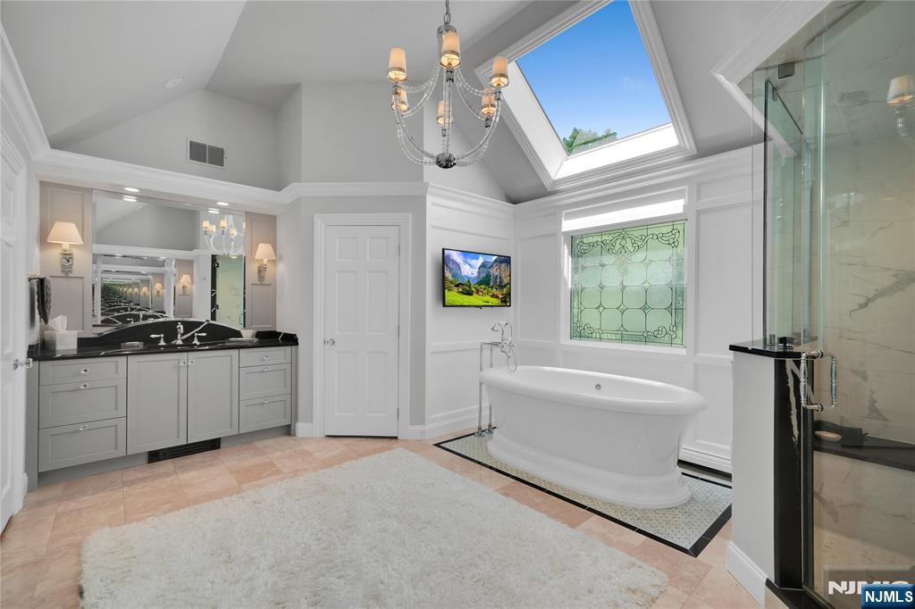 837 Apple Ridge Road