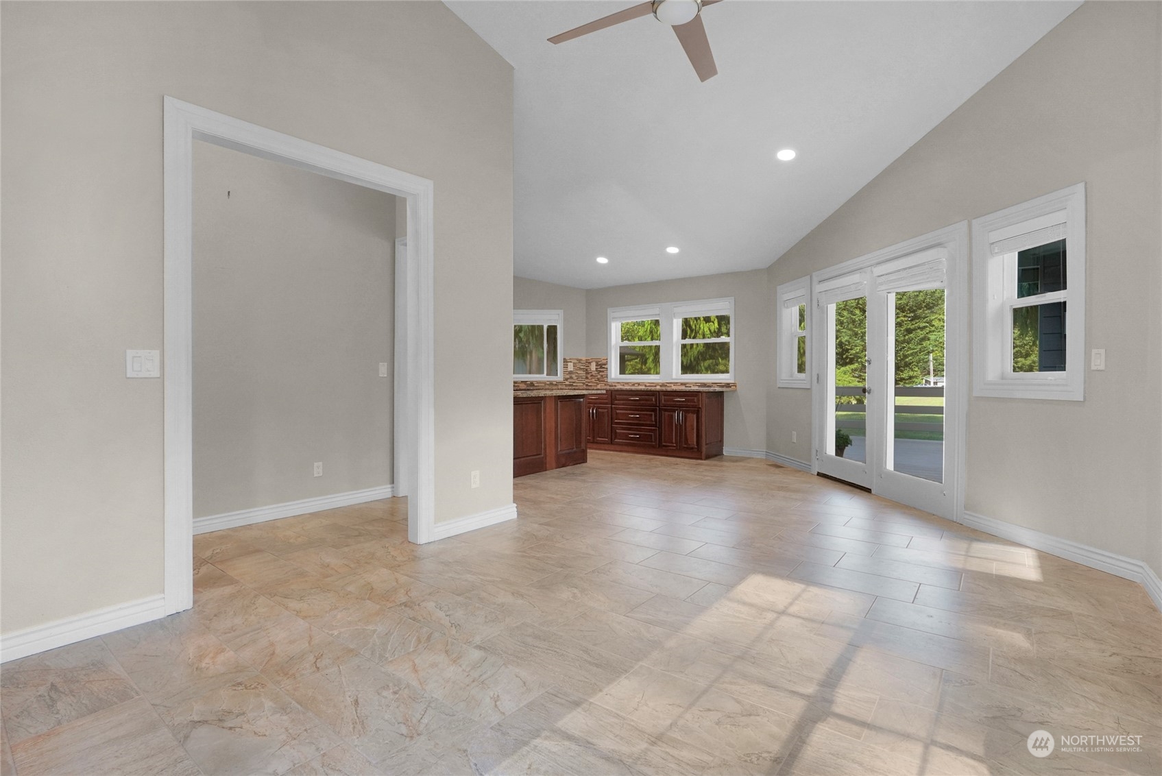 15611 30th Avenue NW