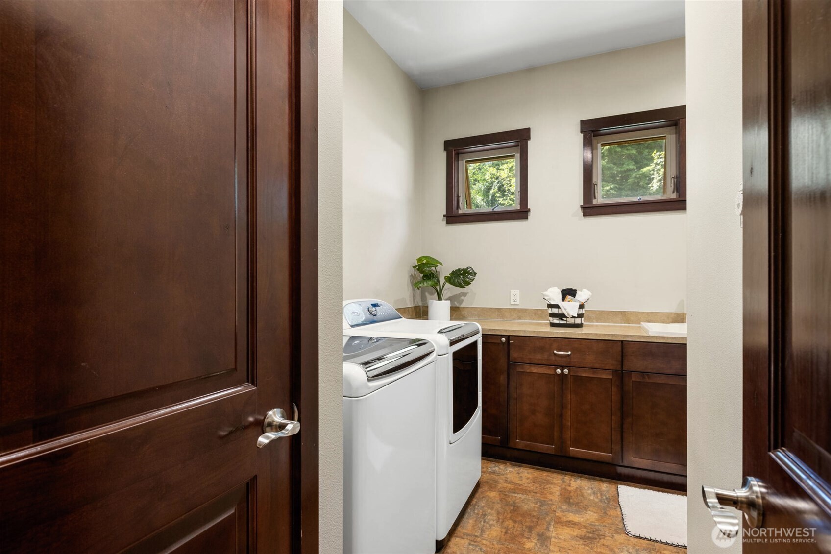 9033 108th Street NE