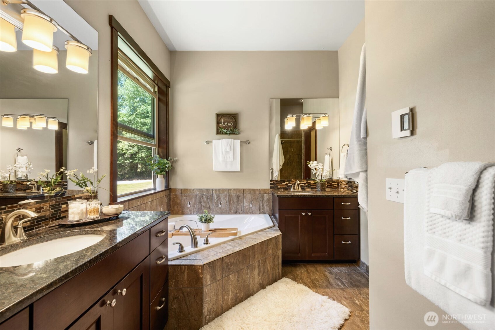 9033 108th Street NE