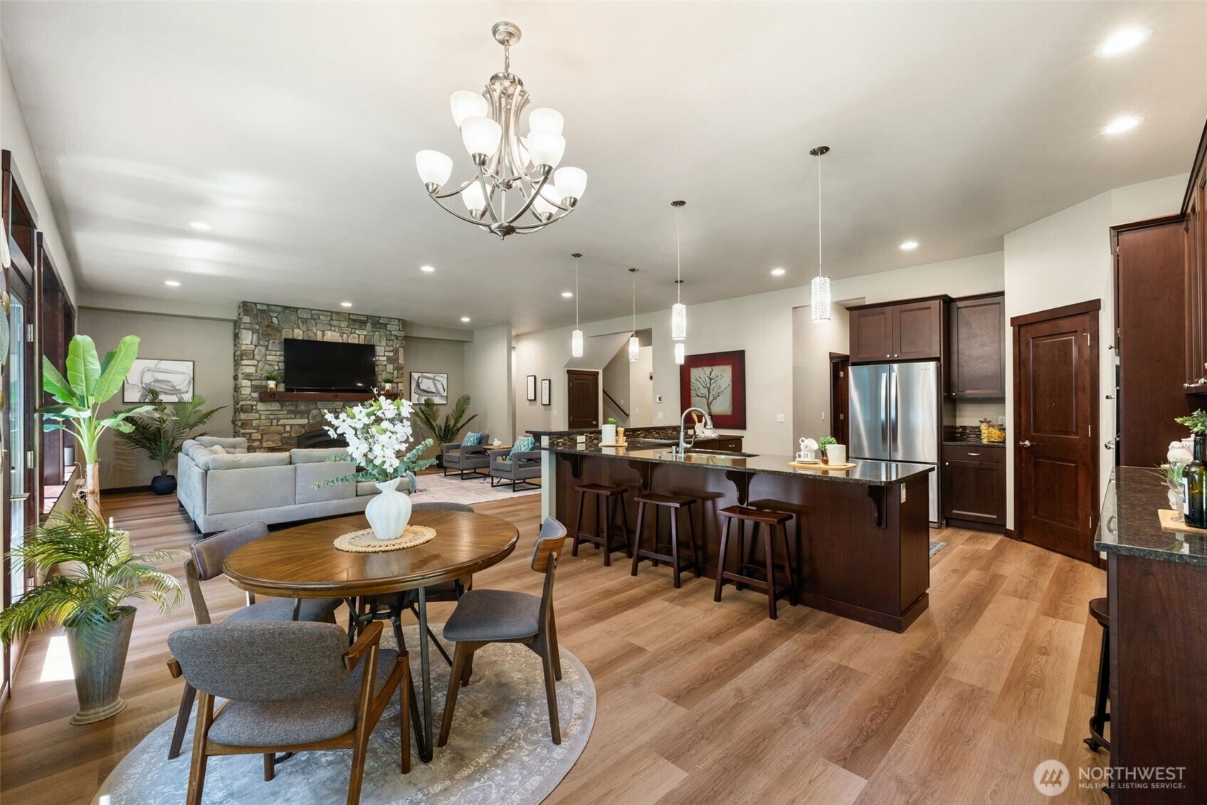 9033 108th Street NE