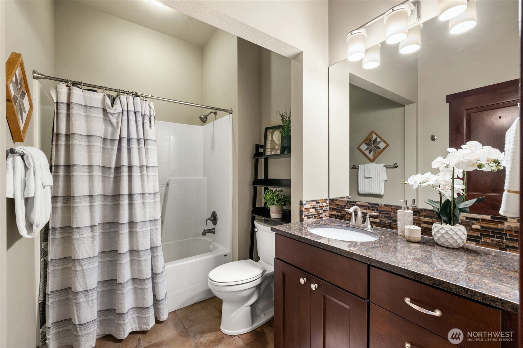 9033 108th Street NE