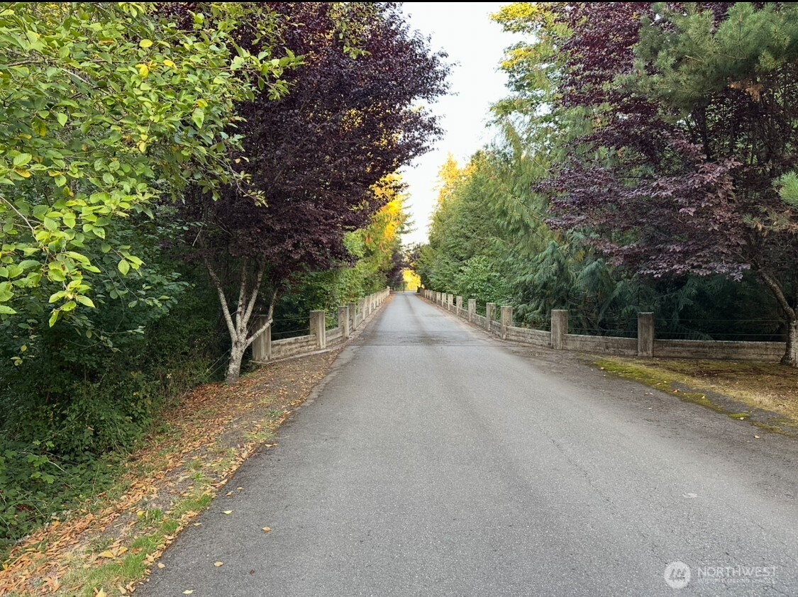 5101 SE Natchez Court