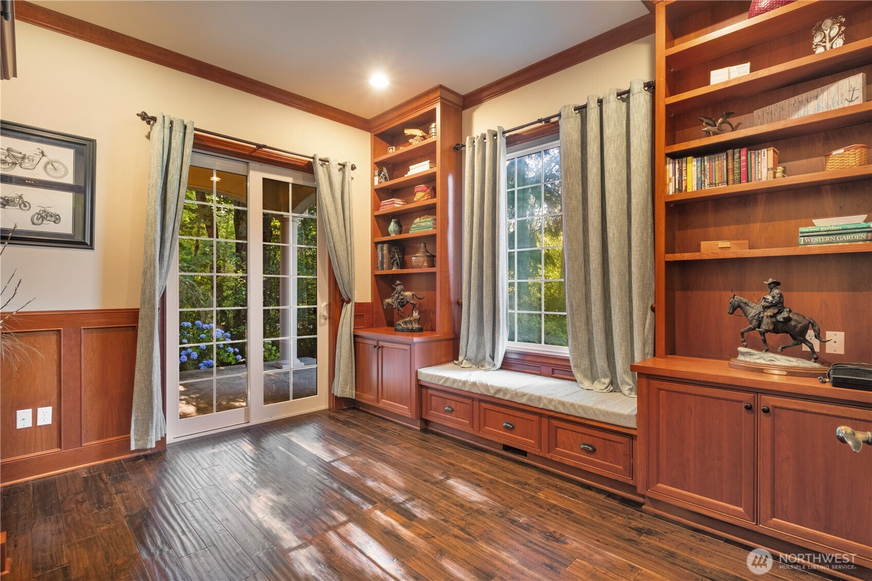 5101 SE Natchez Court