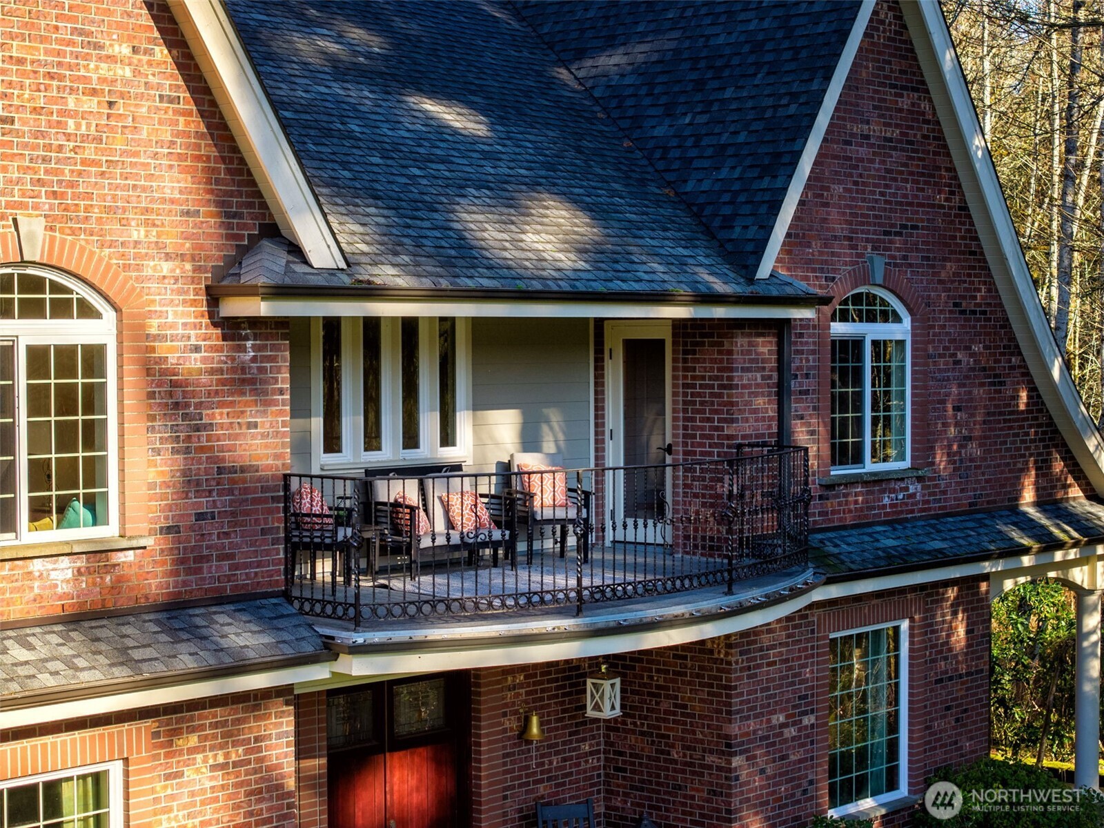 5101 SE Natchez Court