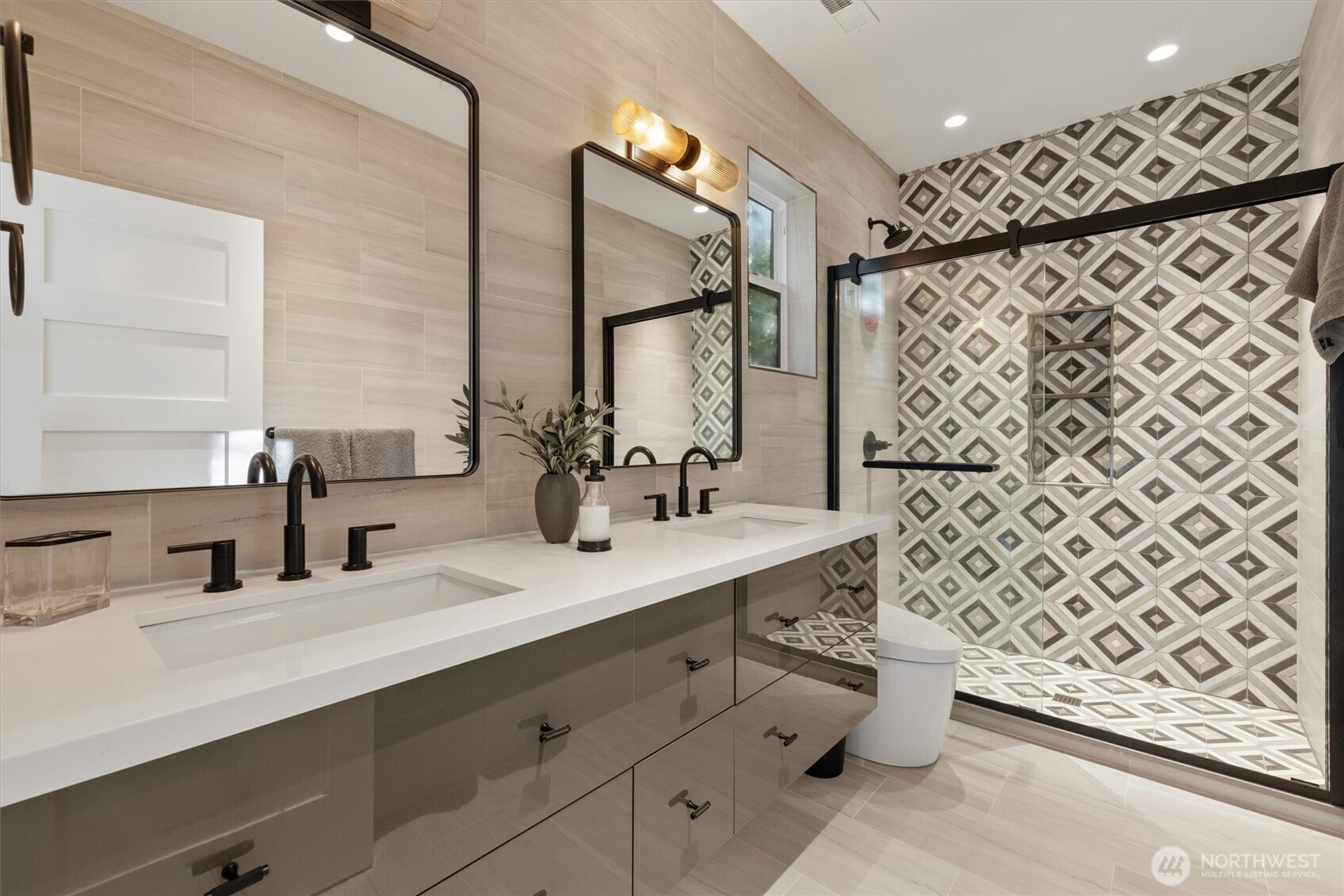 14435 Bear Creek Road NE