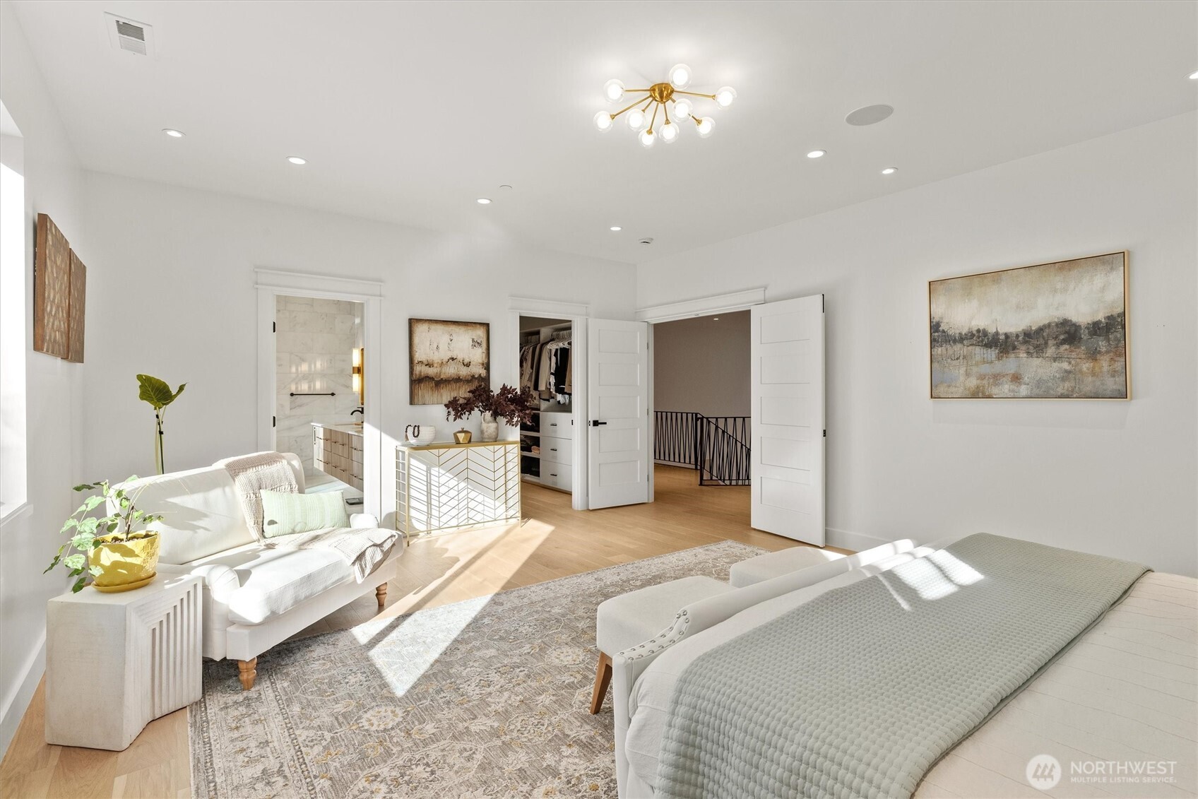 197 B 242nd Avenue NE