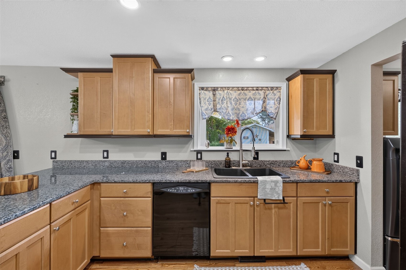 806 Kodiak Drive
