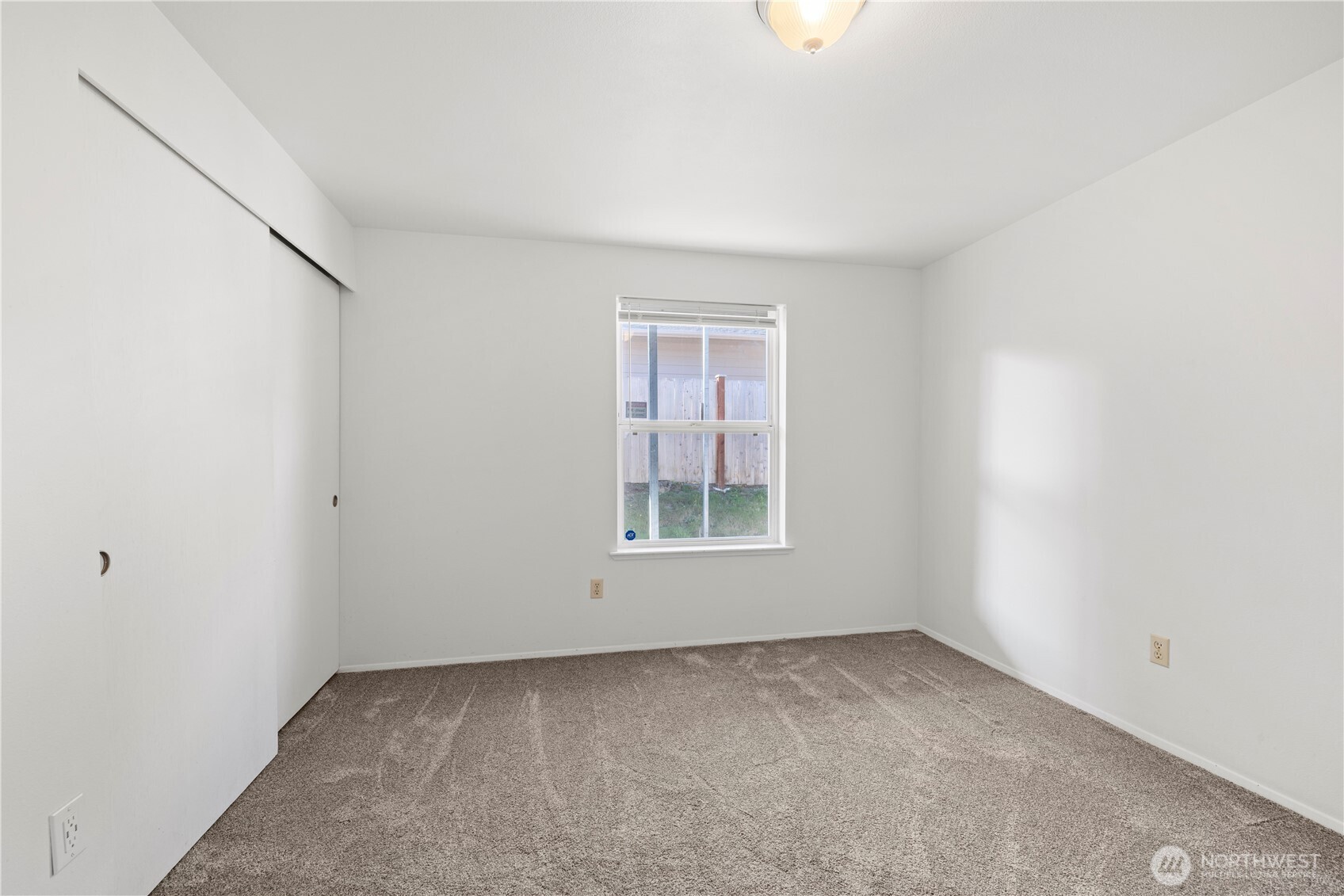 24 74th Street SW