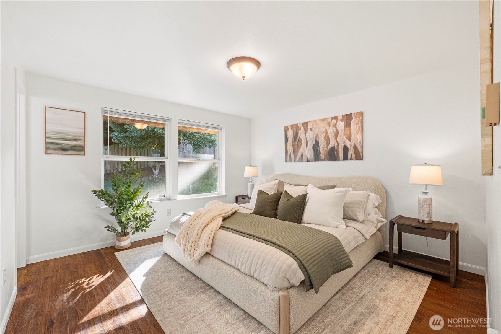 24 74th Street SW