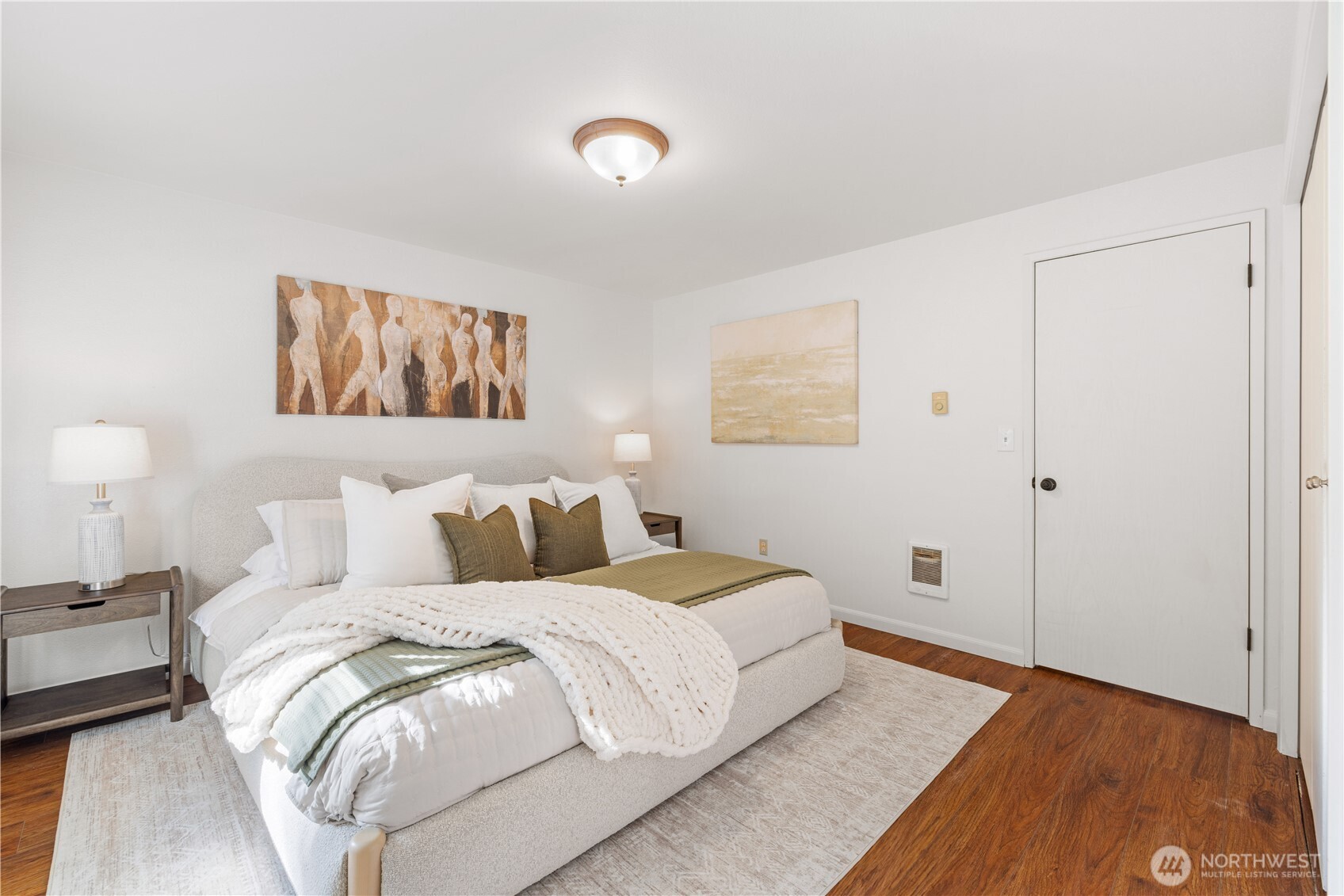 24 74th Street SW