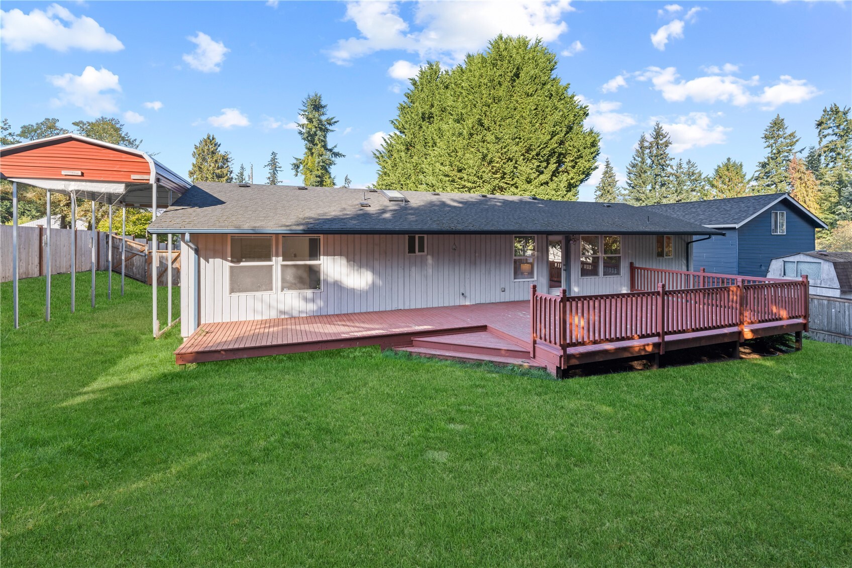 24 74th Street SW