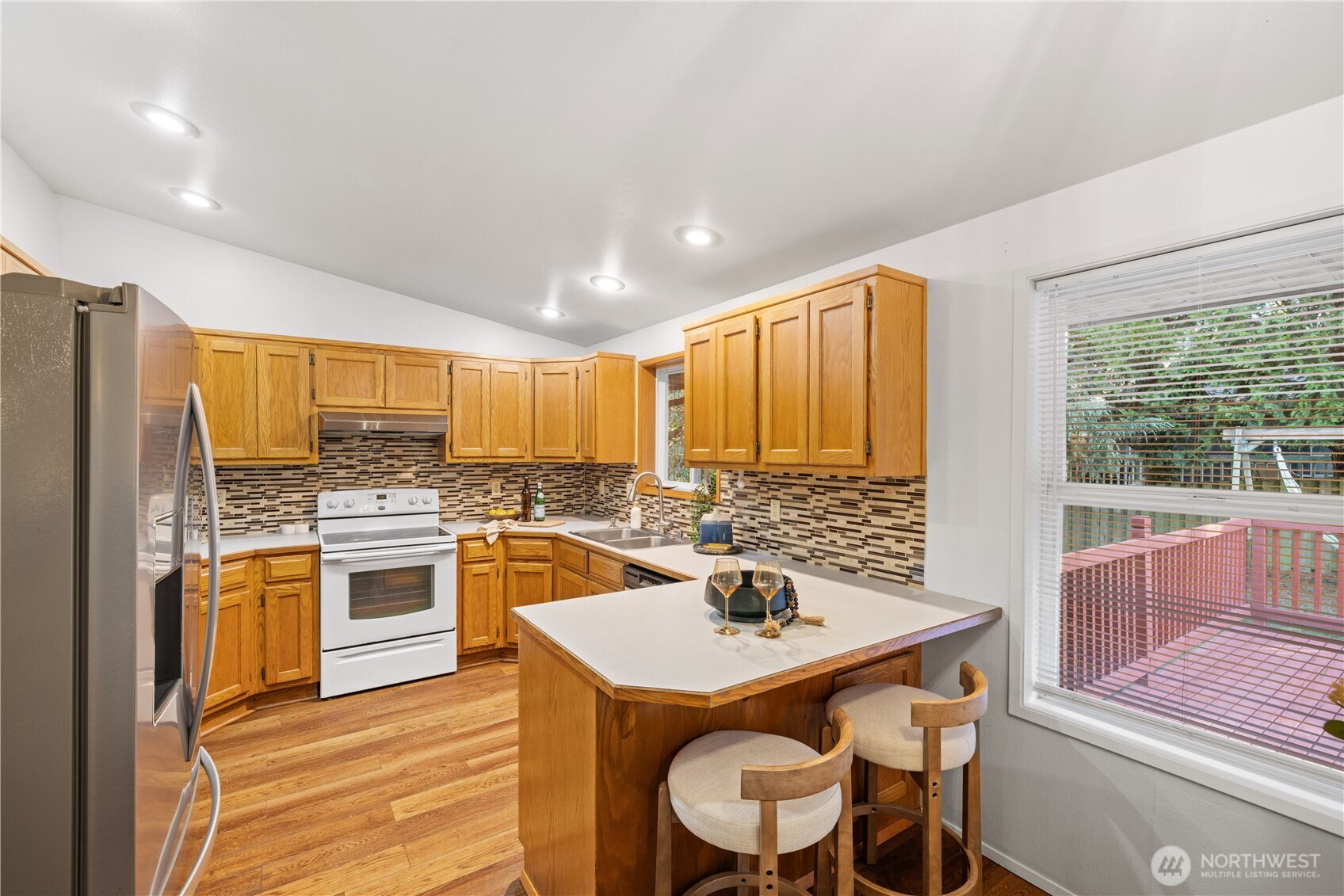 24 74th Street SW