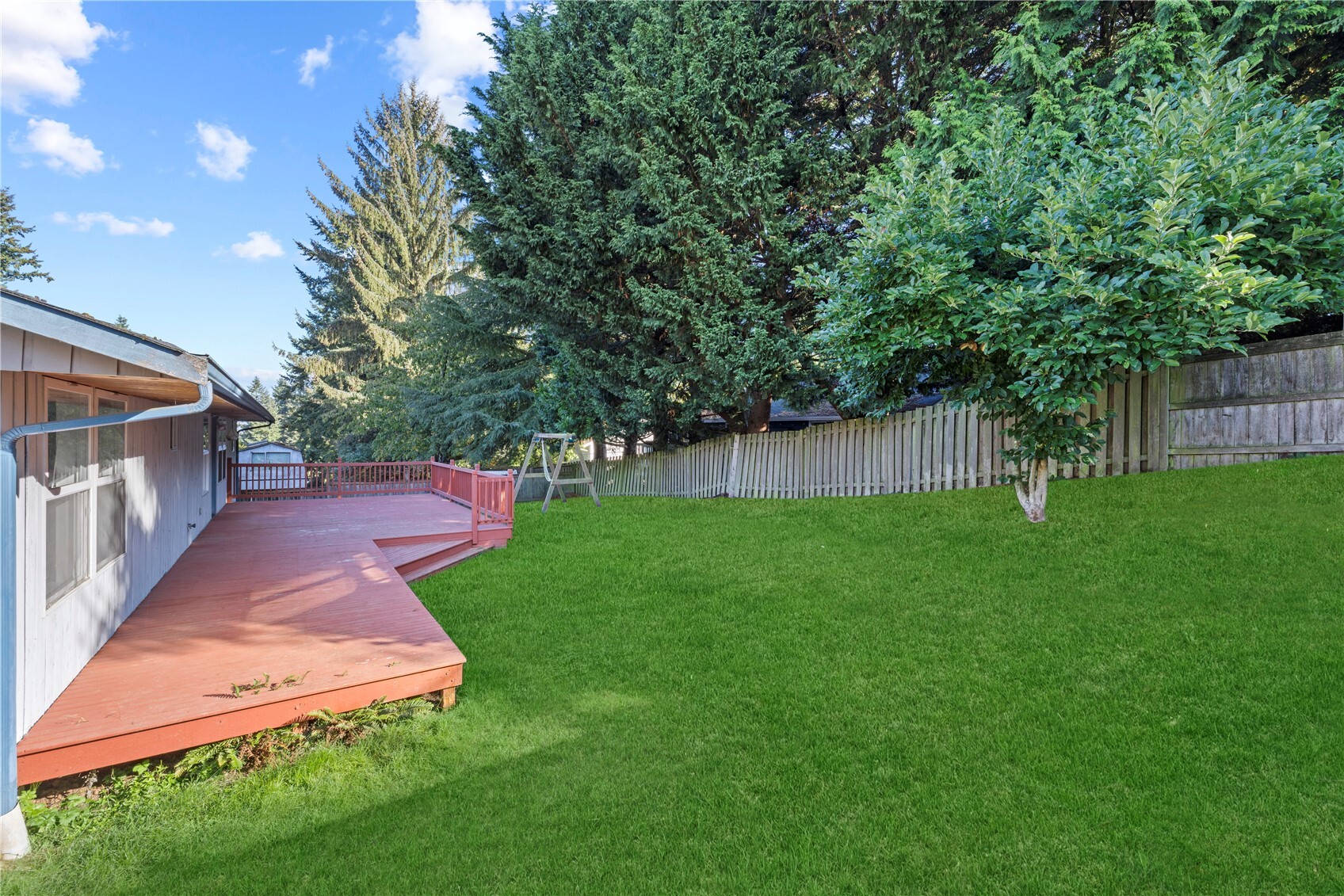 24 74th Street SW