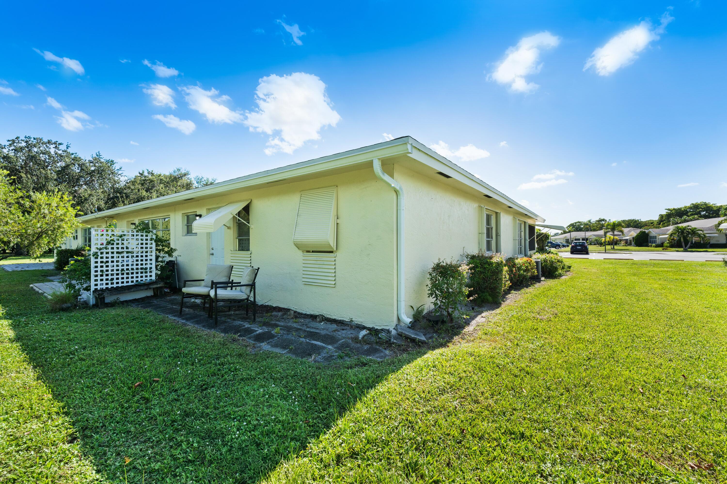 5042 LAKEFRONT Boulevard A