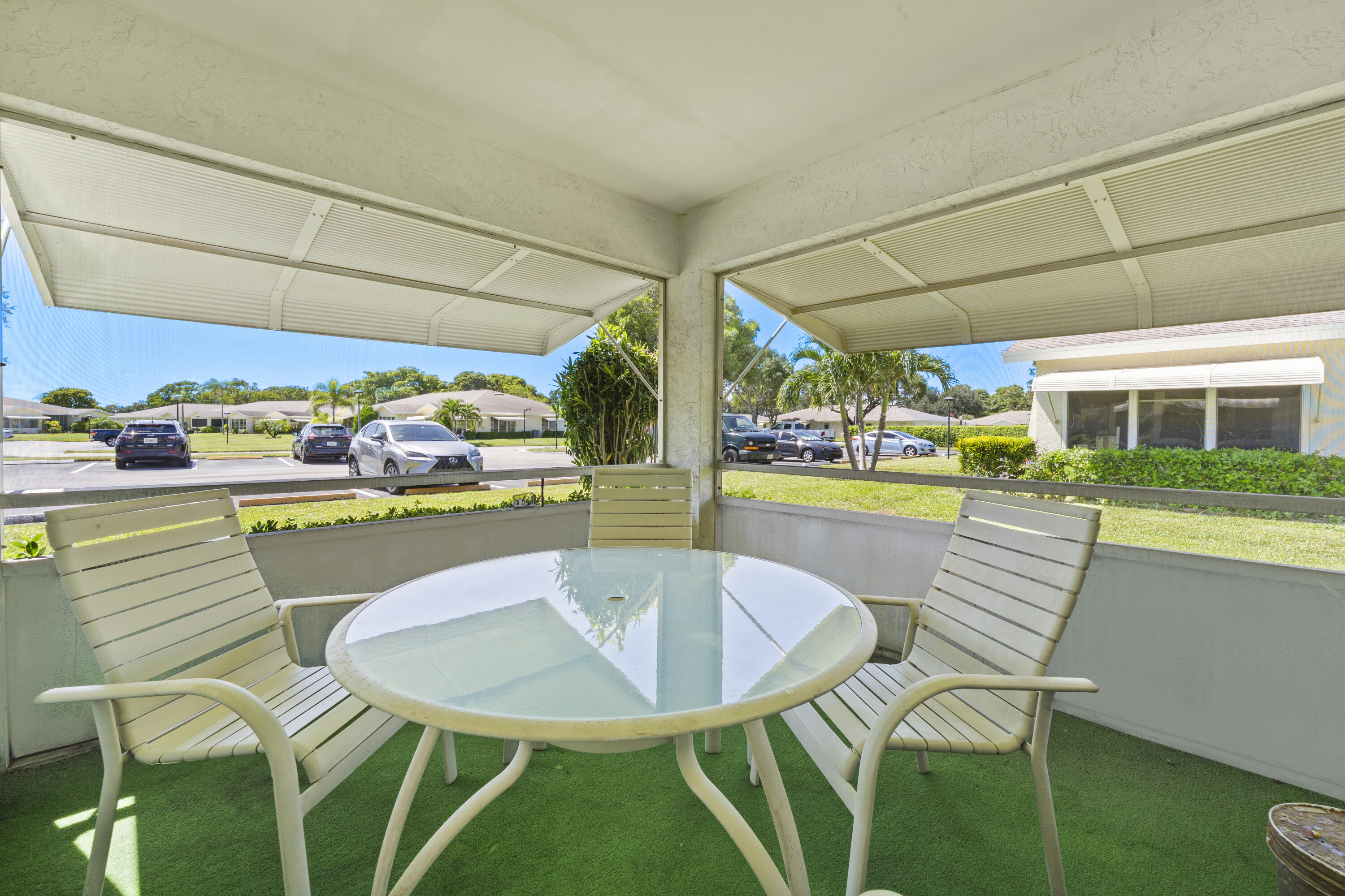 5042 LAKEFRONT Boulevard A