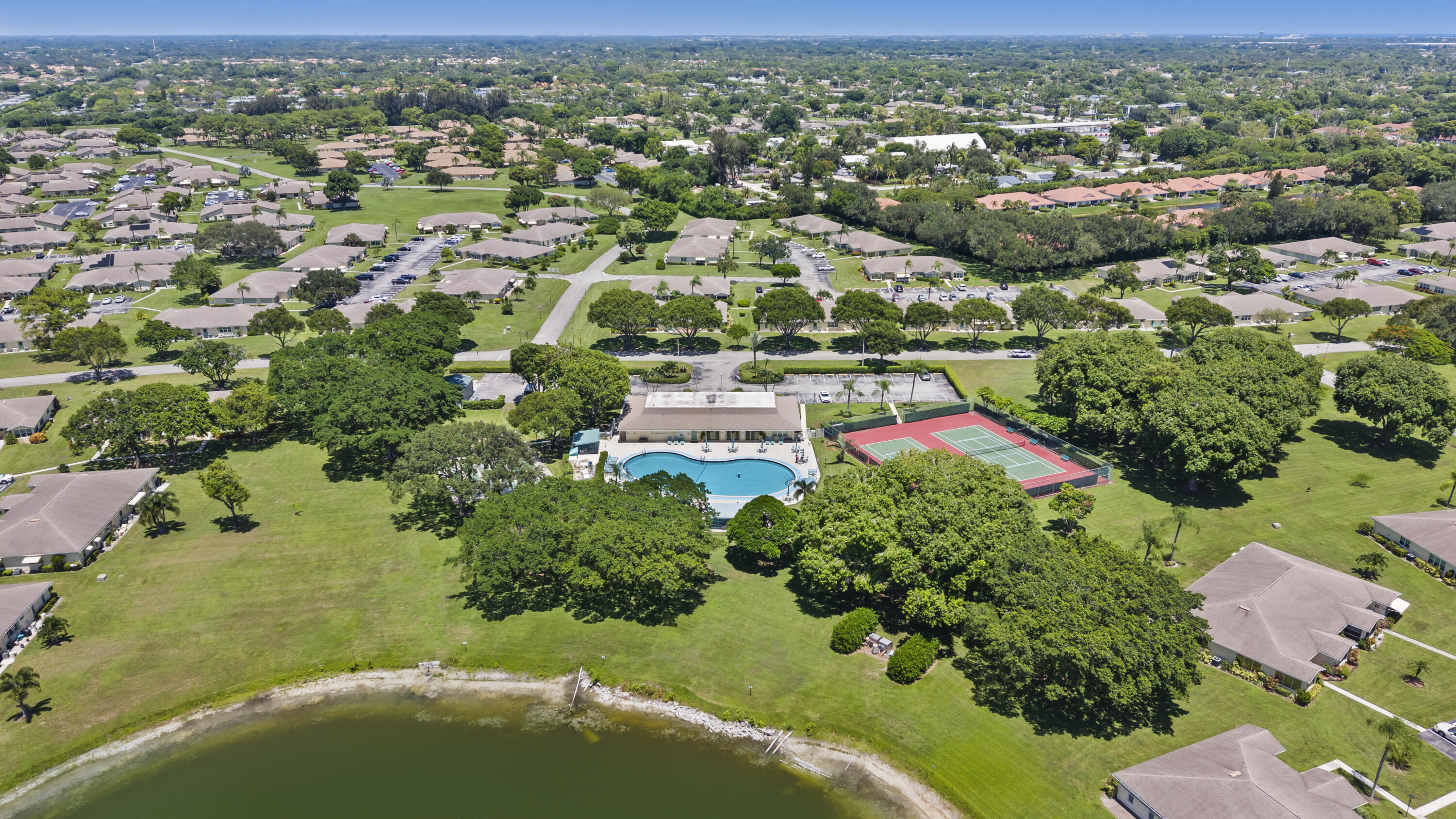 5042 LAKEFRONT Boulevard A
